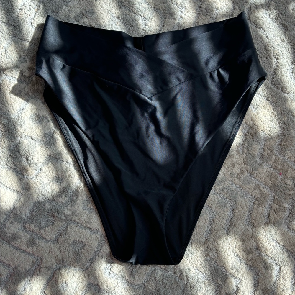 NWOT Aerie Black High-Cut crossover cheeky swim Bottom